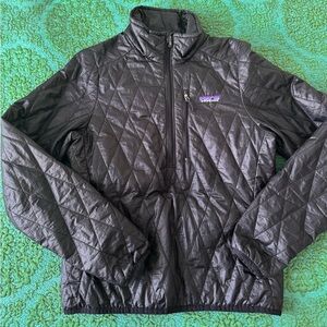 Patagonia Black Quilted Half  Zip Jacket